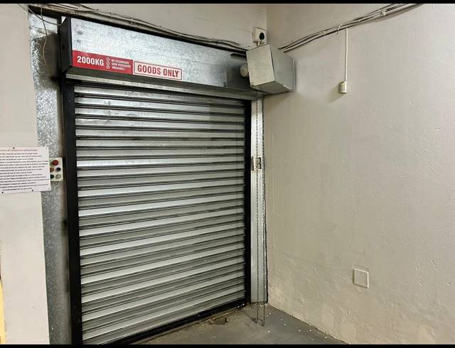 281M² WAREHOUSE TO LET IN WYNBERG